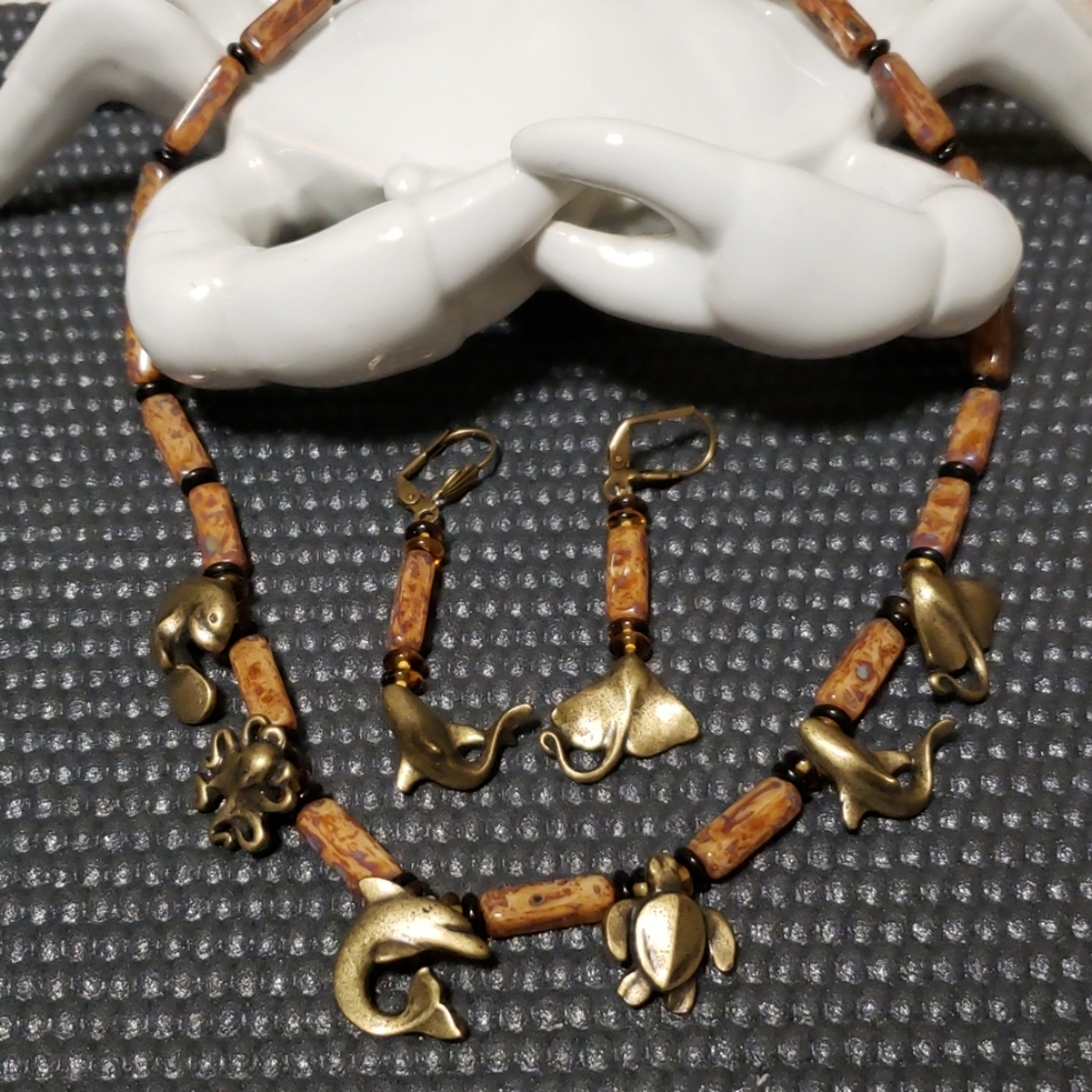 Bonaire Sealife Vintage Necklace Set